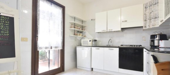 Вилла с 3 спальнями в Ольбия, Италия № 309872 7