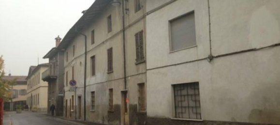 5-Zimmer Haus in Romano di Lombardia, Italy, Nr. 70172 3