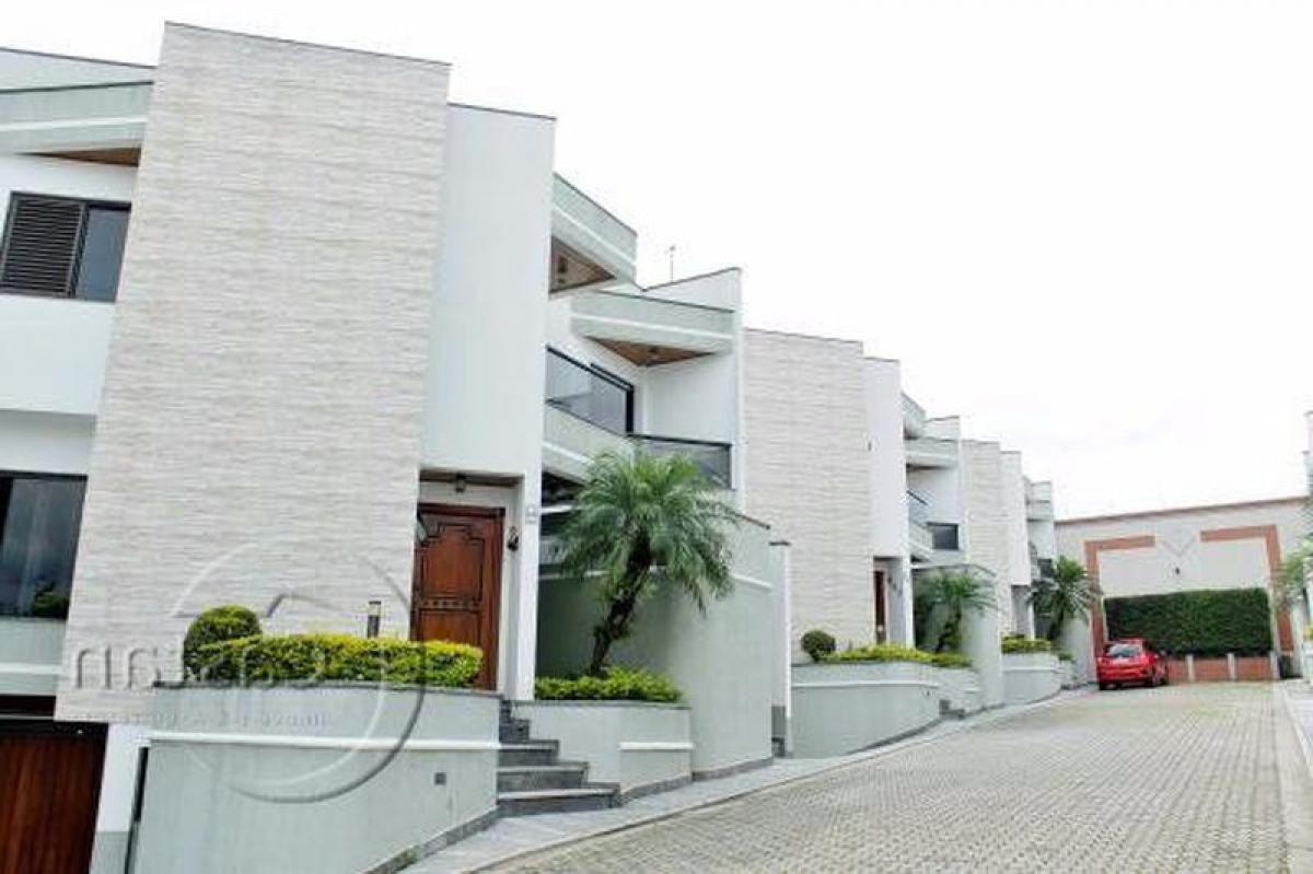 Дом с 4 спальнями в Сан-Паулу, Бразилия № 560582