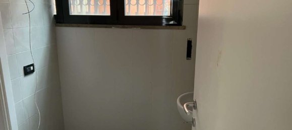 Gewerbliche Immobilie in Reggio Emilia, Italy 306m², Nr. 149160 21