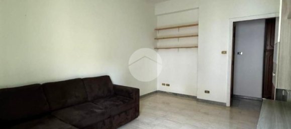 2 rooms Apartment in Rome, Italy No. 201305 9