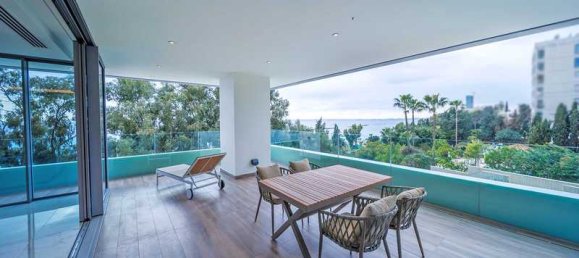 4 bedrooms Apartment in Agios Tychonas, Cyprus No. 8038 2