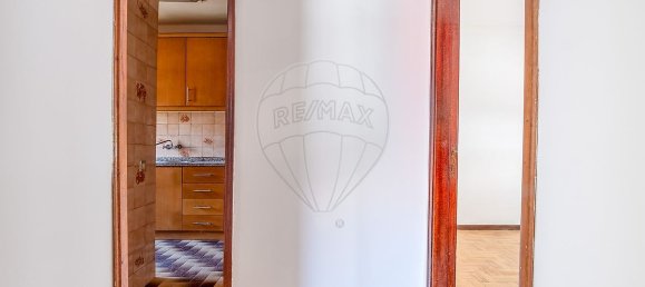 4 Schlafzimmer Haus in Senhora da Hora, Portugal, Nr. 28365 12