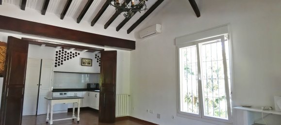 4 bedrooms Villa in Coin, Spain No. 80019 8