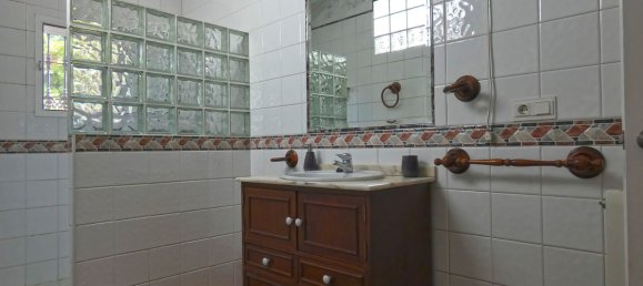 4 bedrooms Villa in Coin, Spain No. 80019 16