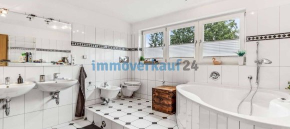 12 rooms House in Wandsbek, Germany No. 22929 11