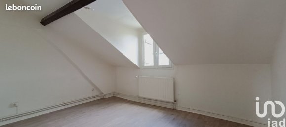 3 bedrooms House in Troyes, France No. 73805 13