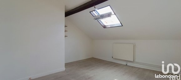 3 bedrooms House in Troyes, France No. 73805 12