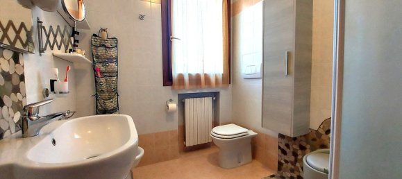 3 rooms Apartment in Teolo, Italy No. 286356 9