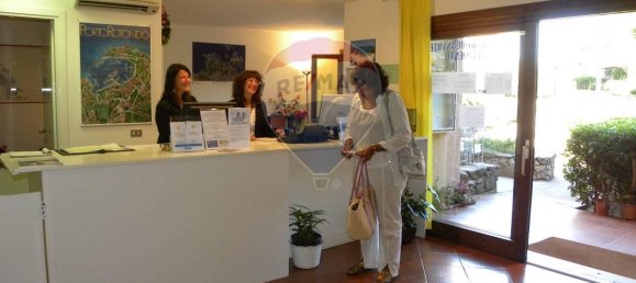 Apartamento de 3 divisões em Olbia, Italy N.º 5142 12