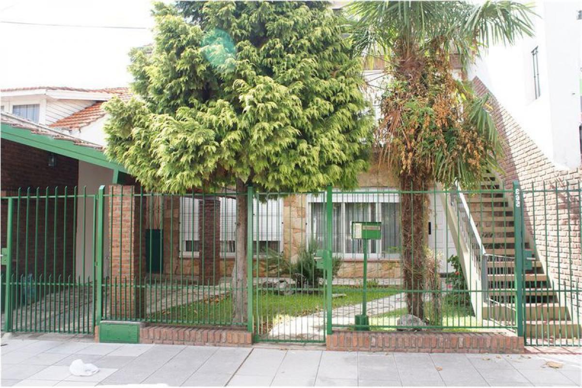 3 chambres Maison à Quilmes, Argentina No. 2474