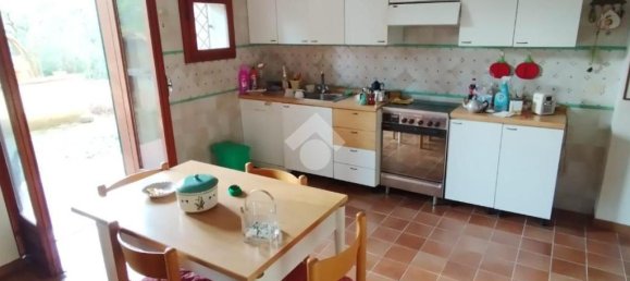 4 غرف نوم فيلا في Cervaro, Italy رقم 206813 47