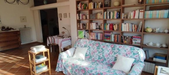 4 غرف نوم فيلا في Cervaro, Italy رقم 206813 59