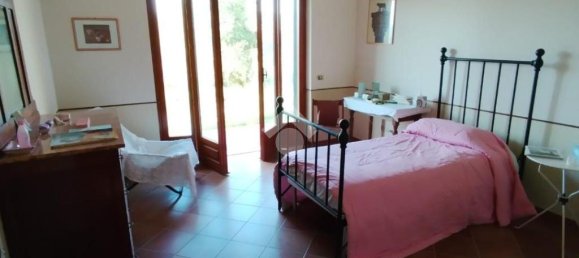 4 غرف نوم فيلا في Cervaro, Italy رقم 206813 80