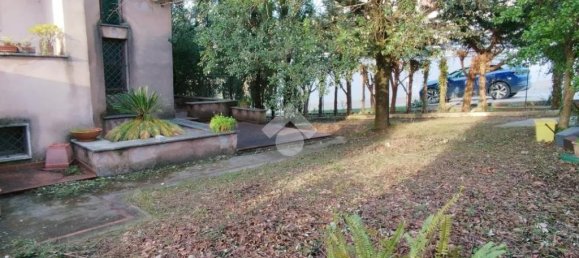 4 غرف نوم فيلا في Cervaro, Italy رقم 206813 11