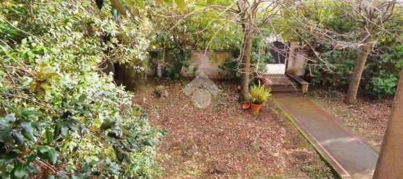 4 غرف نوم فيلا في Cervaro, Italy رقم 206813 13