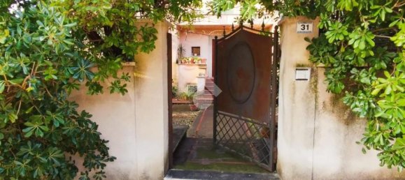 4 غرف نوم فيلا في Cervaro, Italy رقم 206813 7