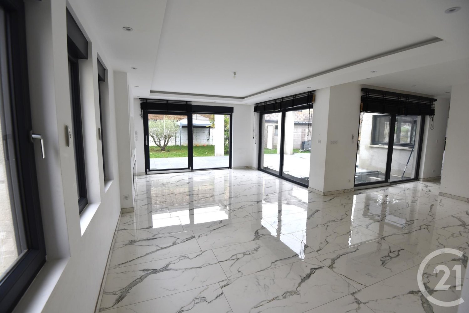 5 chambres Maison à Woippy, France No. 91501