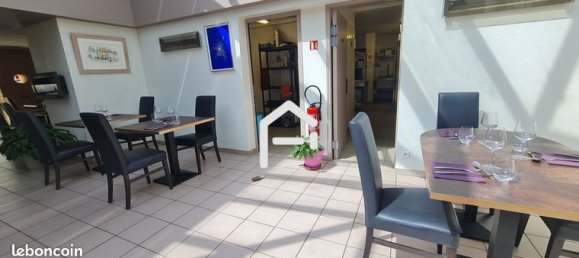 246m² Commercial property in Arnac-Pompadour, France No. 313087 10