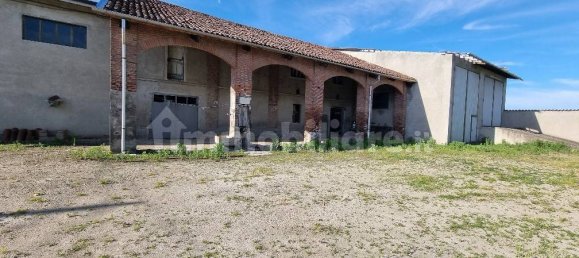 1 bedroom House in Vinzaglio, Italy No. 106360 2