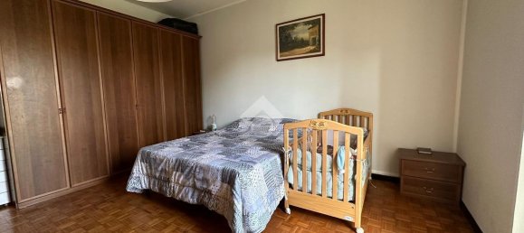 3 rooms Apartment in Pontoglio, Italy No. 6005 23