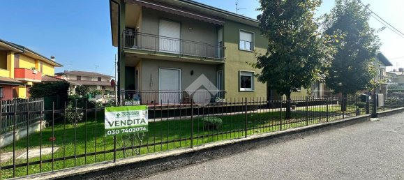 3 rooms Apartment in Pontoglio, Italy No. 6005 7