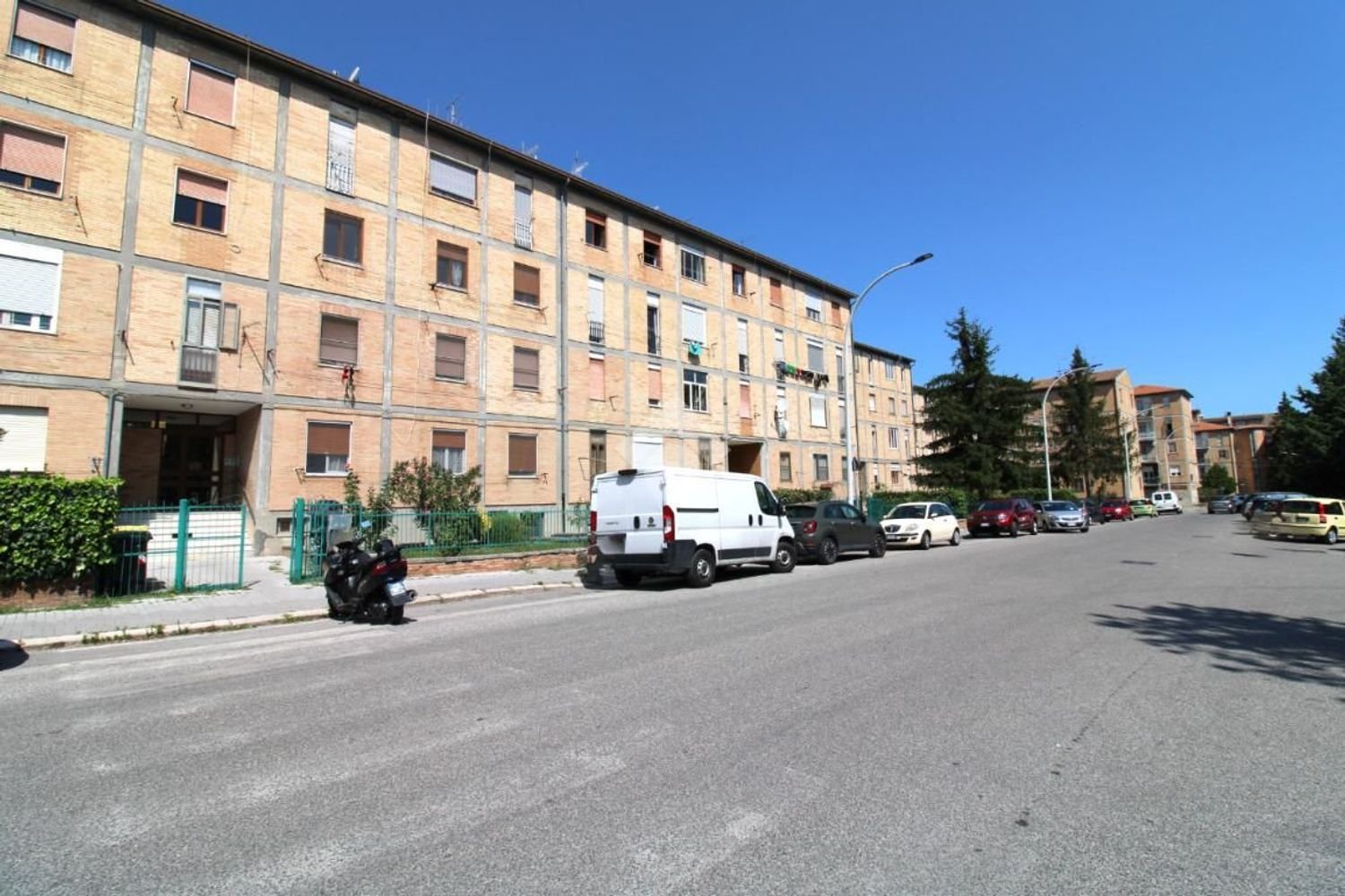 4غرفة شقة في Campobasso, Italy رقم 294487