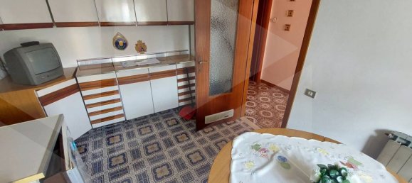 Дом с 4 комнатами в Фьорано Моденесе, Италия № 33599 4