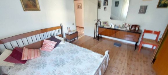 Дом с 4 комнатами в Фьорано Моденесе, Италия № 33599 16