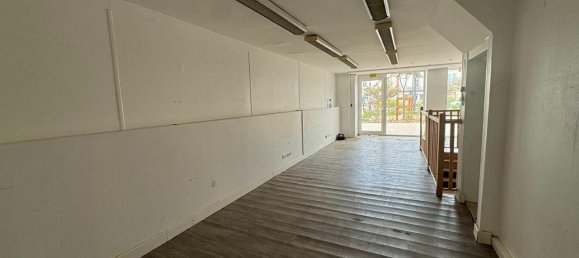 Коммерческая недвижимость 47м² в Вильнёв-сюр-Ло, Франция № 355082 4