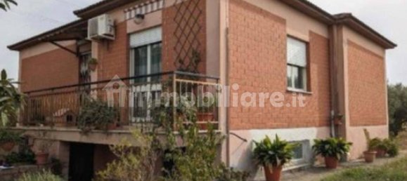 Villa de 2 dormitorios en Nettuno, Italy No. 184434 11