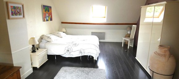 Casa de 4 dormitorios en Croissy-sur-Seine, France No. 321108 5