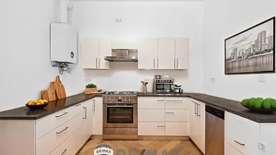 3 rooms Duplex in Modling, Austria No. 217694