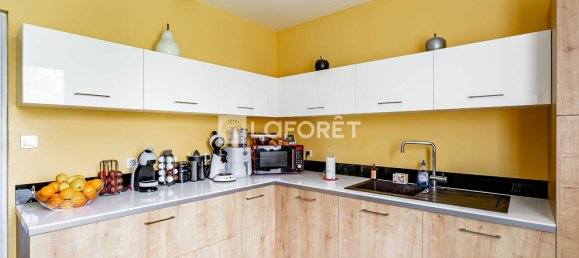 4 bedrooms House in Laruscade, France No. 98825 4