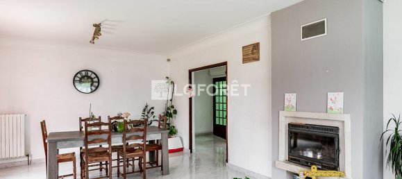 4 bedrooms House in Laruscade, France No. 98825 3