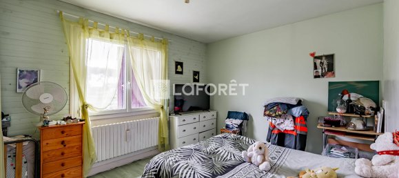 4 bedrooms House in Laruscade, France No. 98825 6
