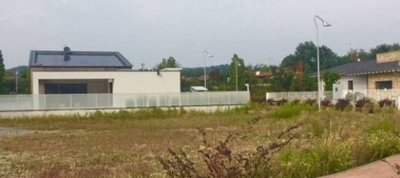  Land in Erbusco, Italy No. 142886 3