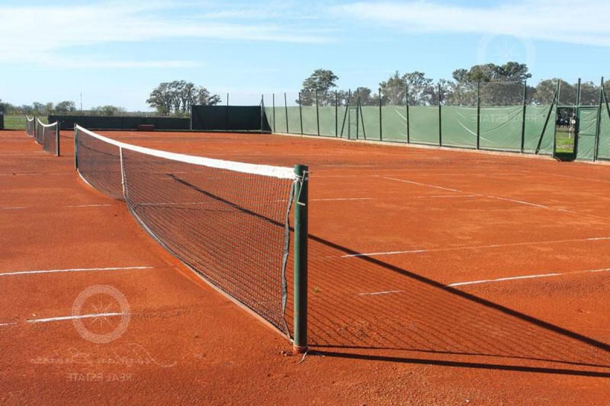 Grundstück in Esteban Echeverria, Argentina, Nr. 30968