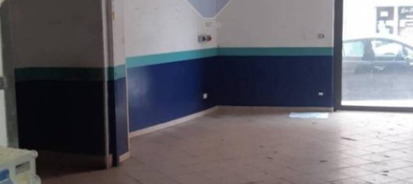 2 rooms Commercial property in Caltanissetta, Italy No. 128288 9