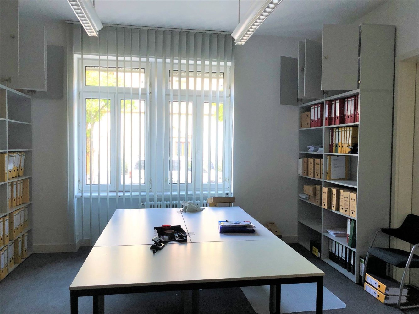 Офис с 4 комнатами в Веттерау, Германия № 69110