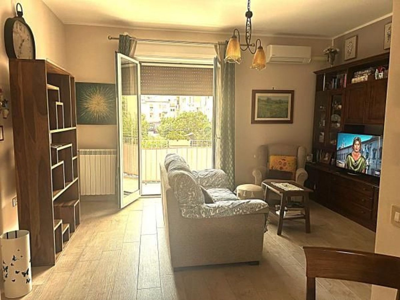 4غرفة شقة في Palermo, Italy رقم 277951