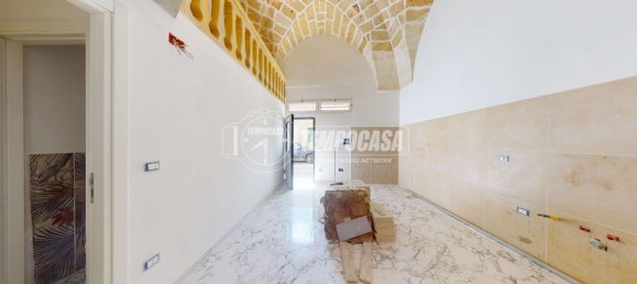 1 bedroom Apartment in Lecce, Italy No. 378226 9