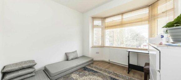 2 bedrooms Apartment in Hanwell, United Kingdom No. 5805 2
