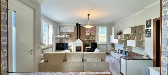 4 rooms Villa in Peschiera del Garda, Italy No. 145398 3