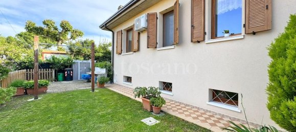 4 rooms Villa in Peschiera del Garda, Italy No. 145398 29