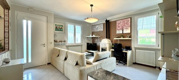 4 rooms Villa in Peschiera del Garda, Italy No. 145398 10