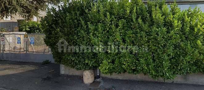 Almacén de 5 habitaciónes en Baranzate, Italy No. 332223