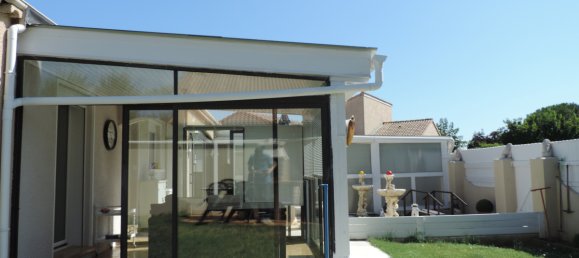 2 bedrooms House in Tain-l'Hermitage, France No. 192282 3