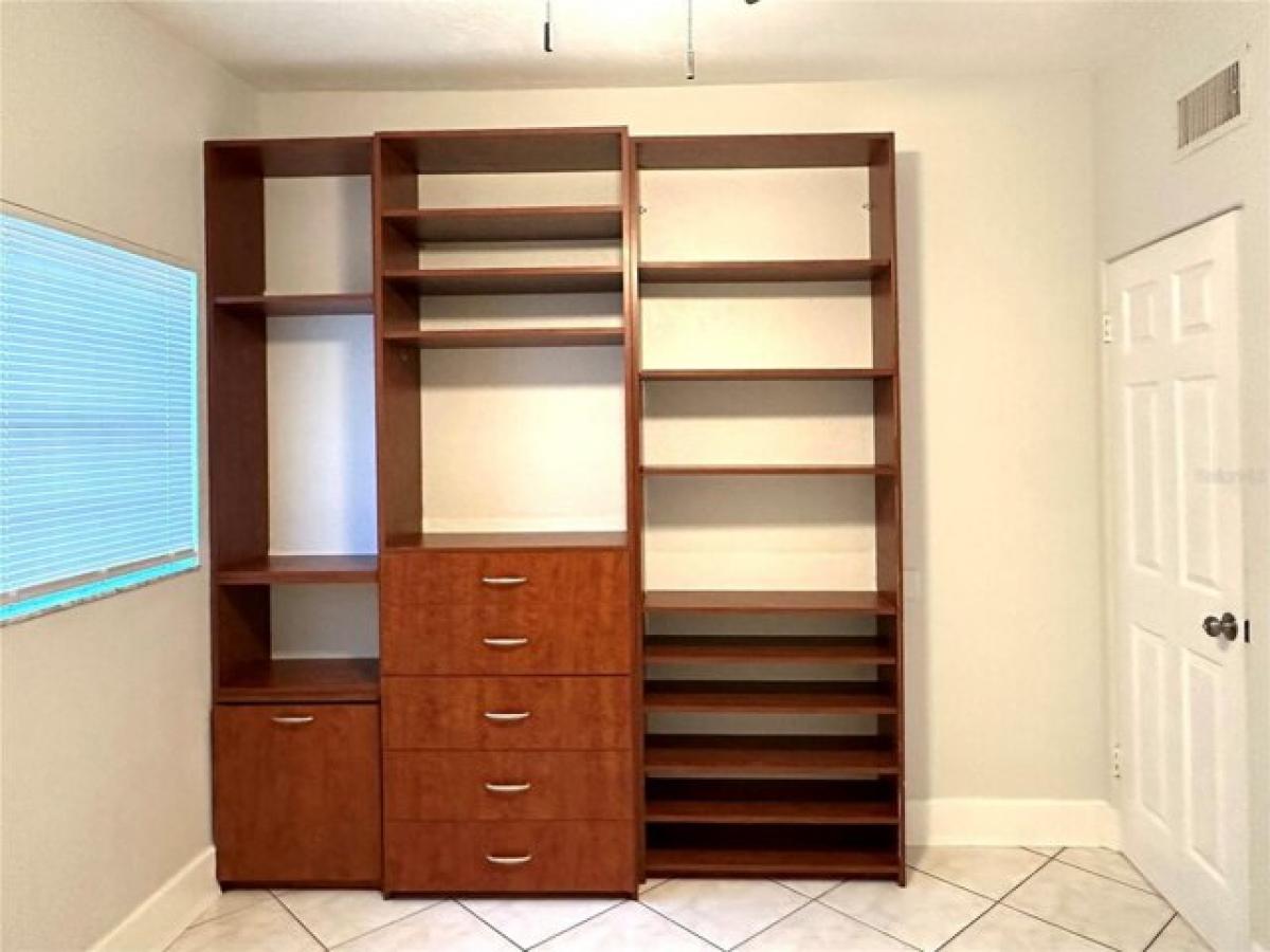 Дом с 3 спальнями в Орландо, США № 283715