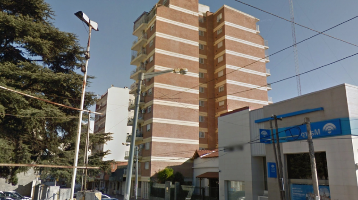 3 bedrooms Apartment in General San Martin, Argentina No. 81981